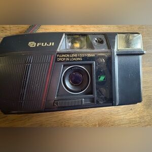 Vintage Fuji DL-150 compact 35mm camera with 35mm F3.5 lens